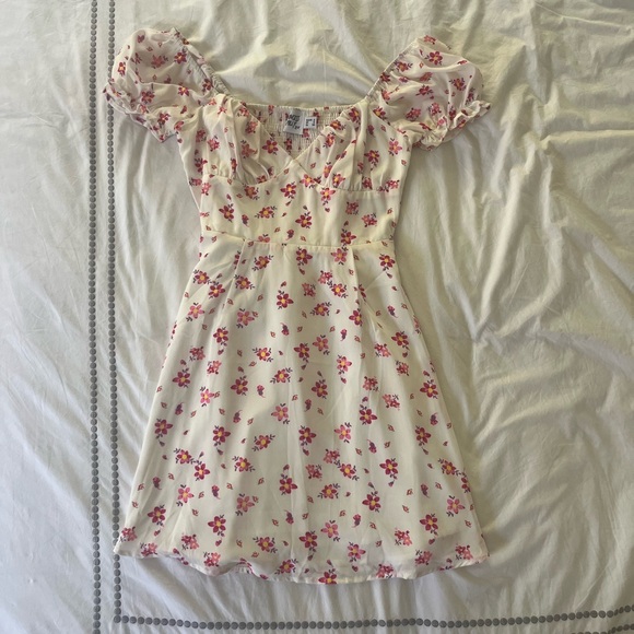 Princess Polly floral dress - Picture 1 of 3